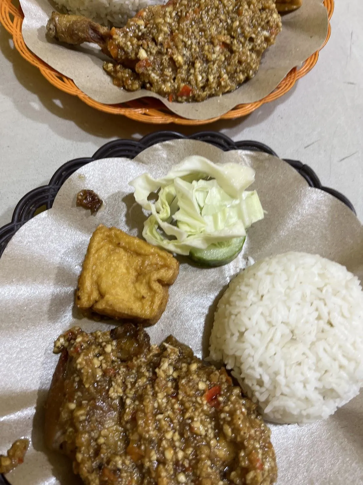 Ayam Gepuk Pak Gembus Cabang Kelapa Dua