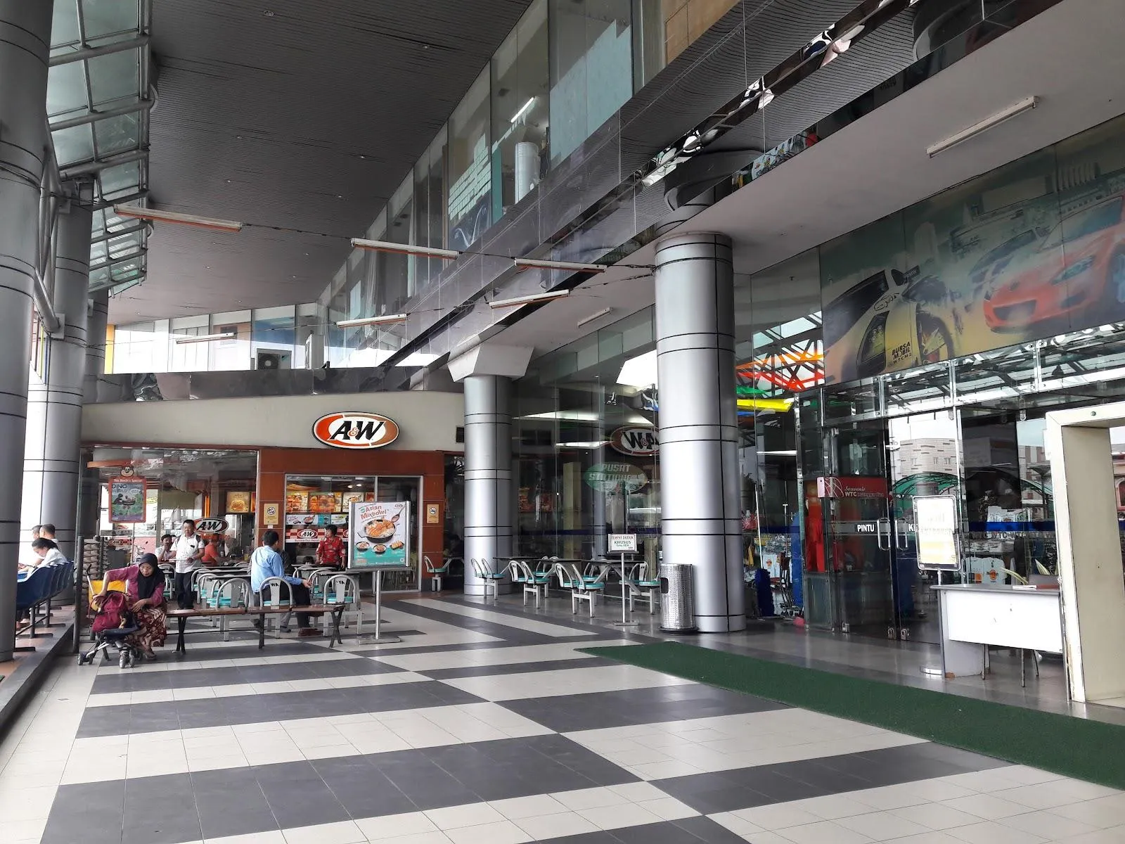 A&W Restoran - Pasar Pagi Mangga Dua