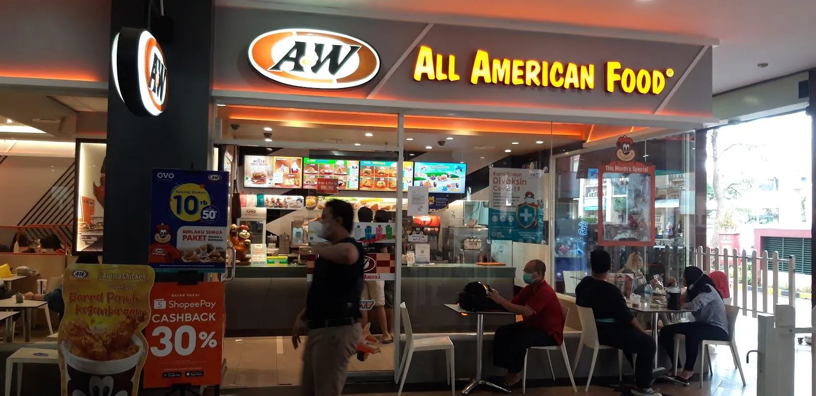 A&W Restaurant - Mall Mangga Dua Pintu Timur