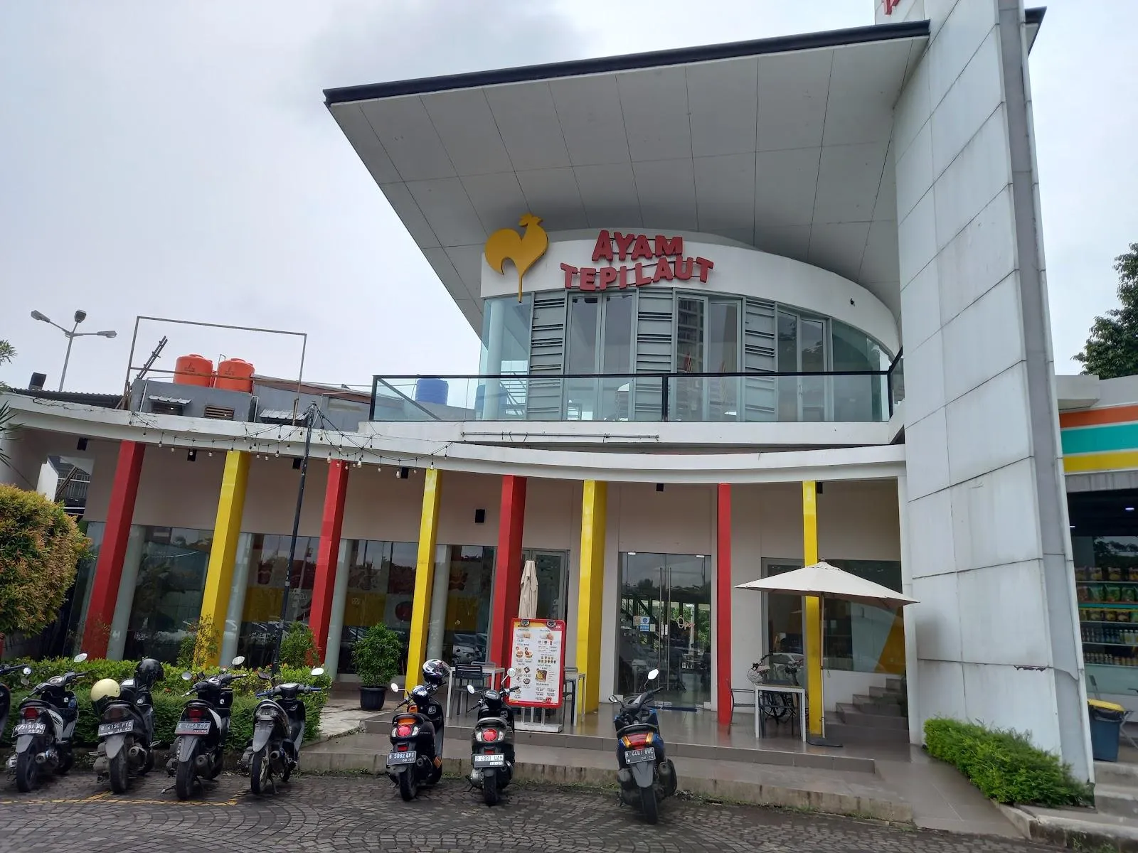 Ayam tepi laut - Ancol