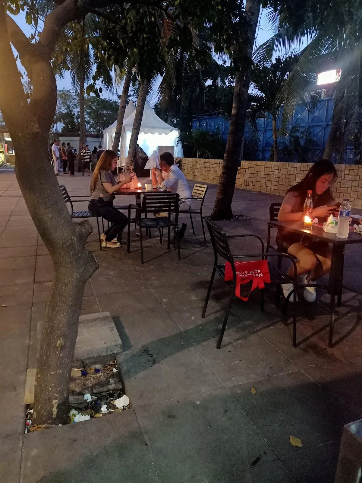 Beach Food Court