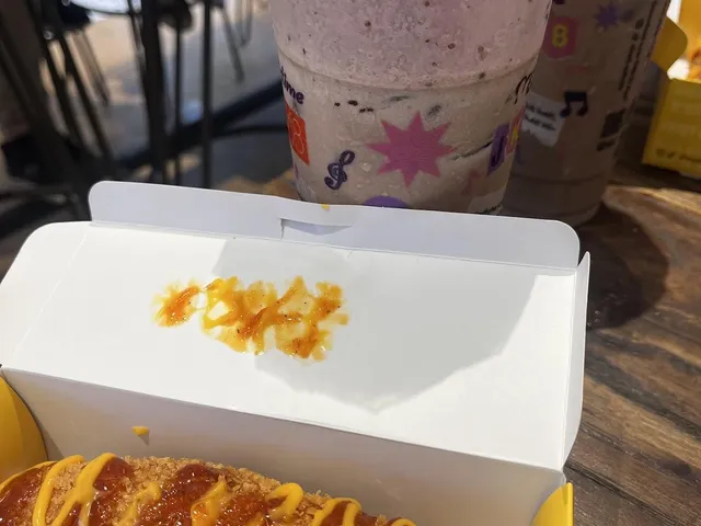 CHATIME DUNIA FANTASI