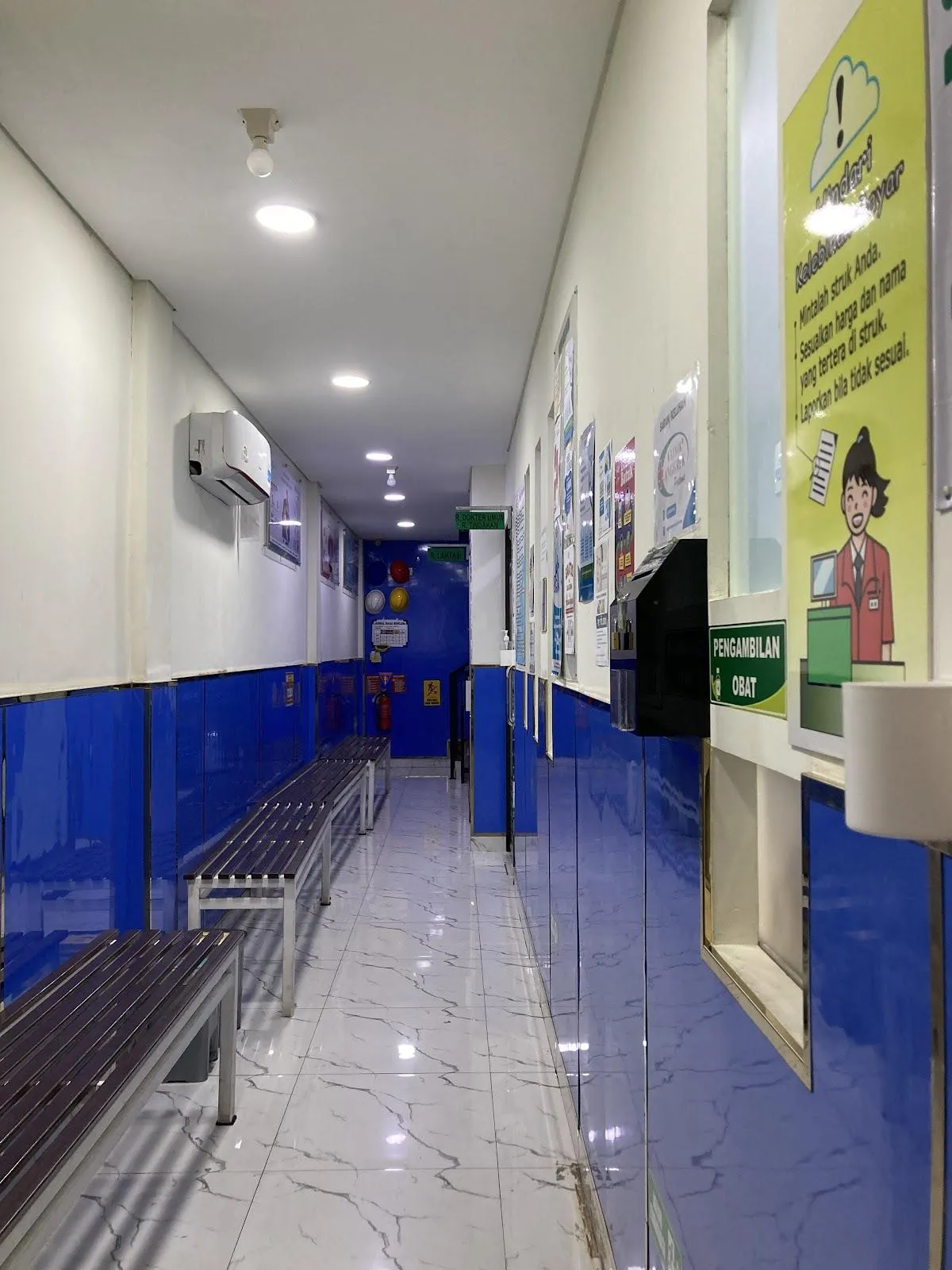 Klinik Anggrek Jembatan Besi