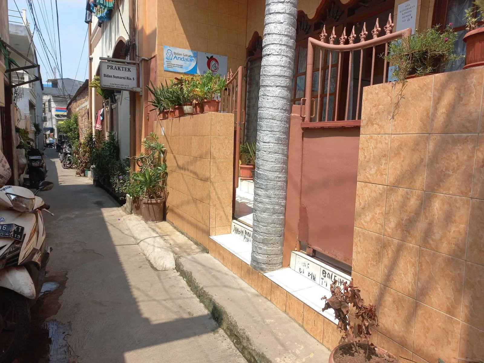 Klinik Bidan Sumarni Ria Sinaga