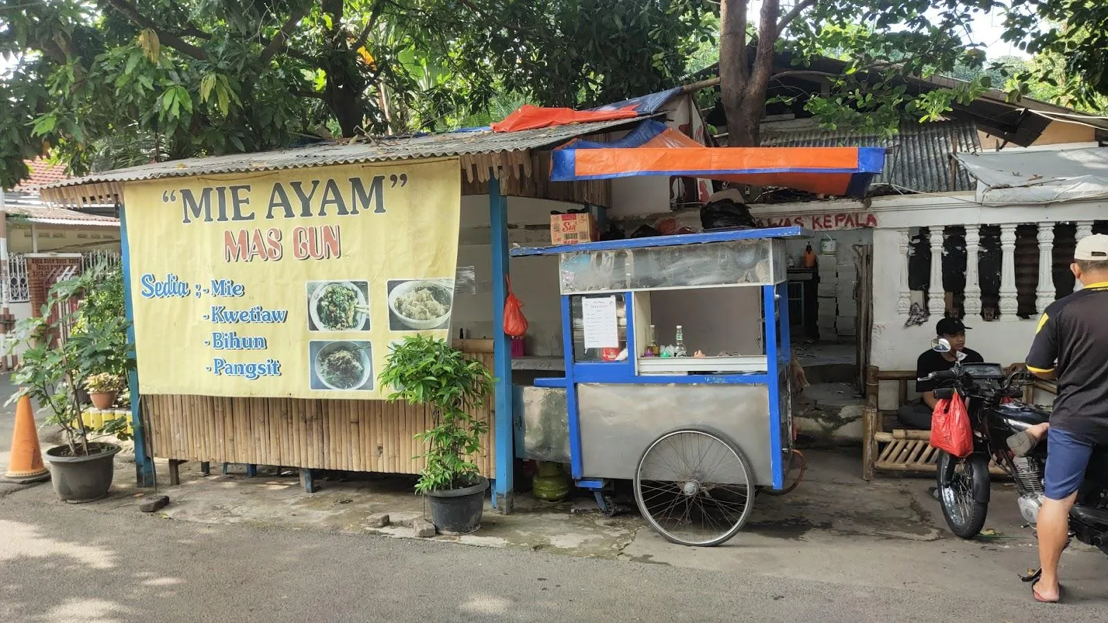 Mie Ayam Mas Gun (Cabang 1)