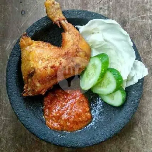 Pecel lele iyung