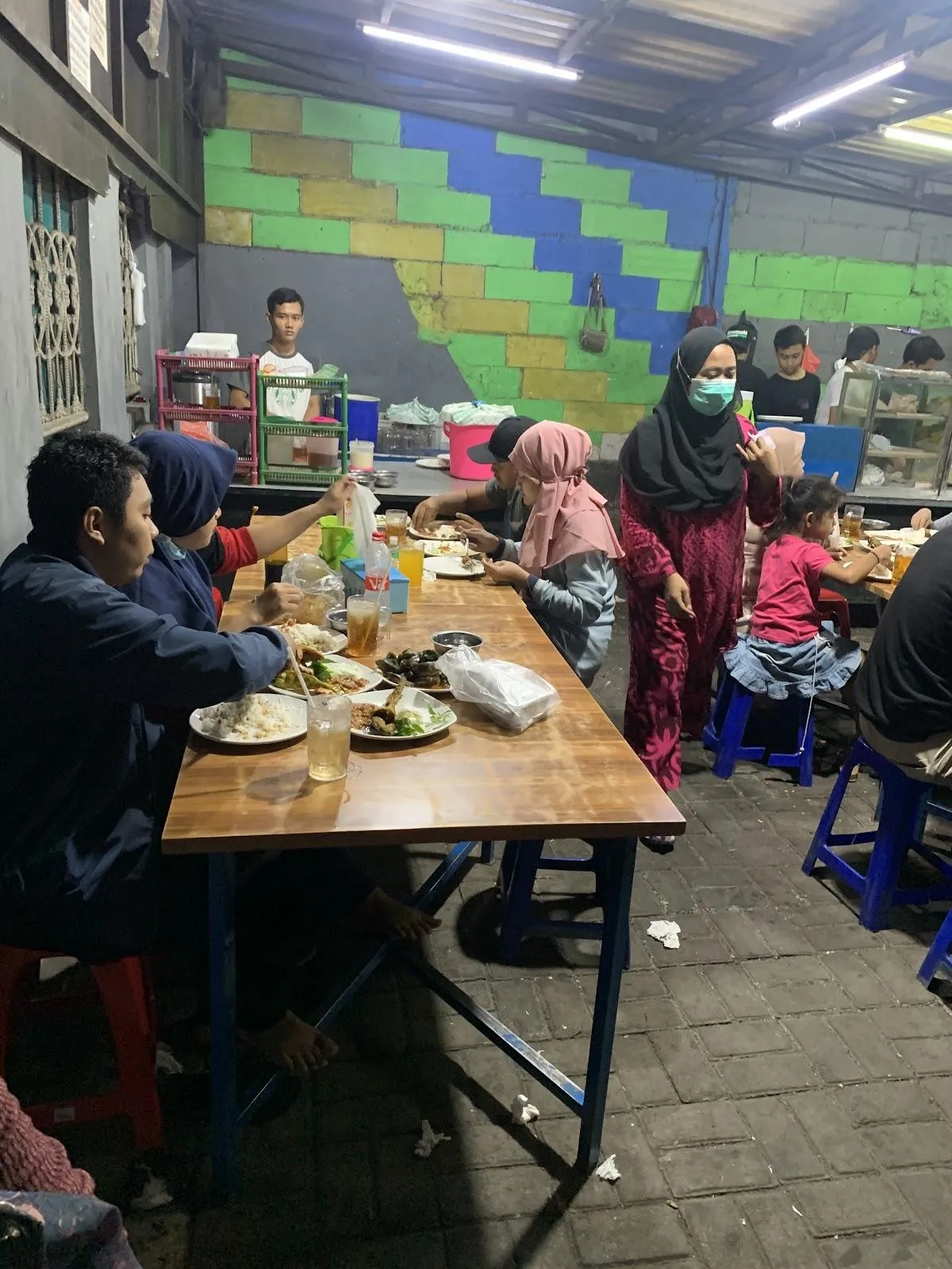 Pecel Lele Cahaya Malam II