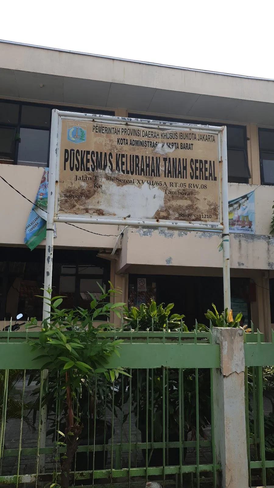 Poskes kelurahan Tanah Sereal