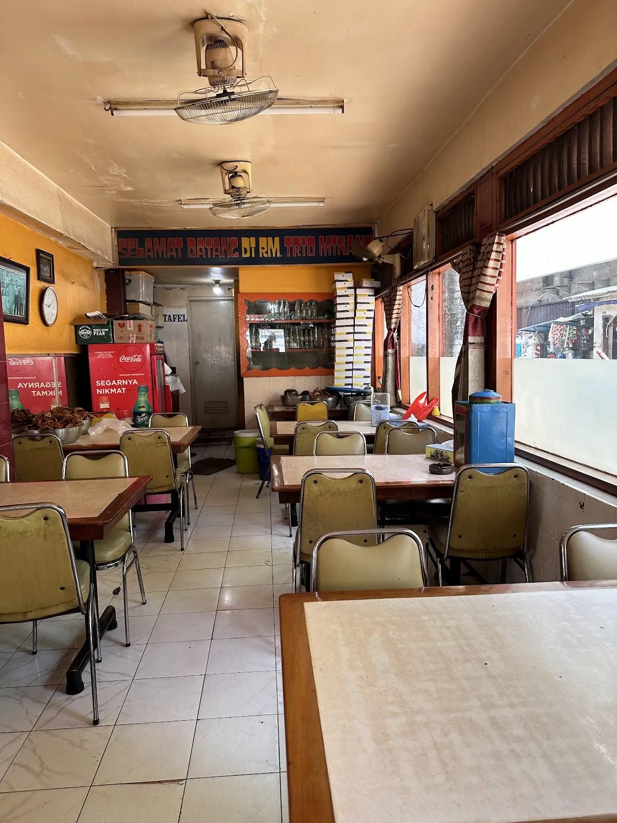 RM Trio Minang Hayam Wuruk