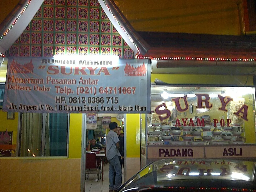 Rumah Makan Surya Masakan Padang