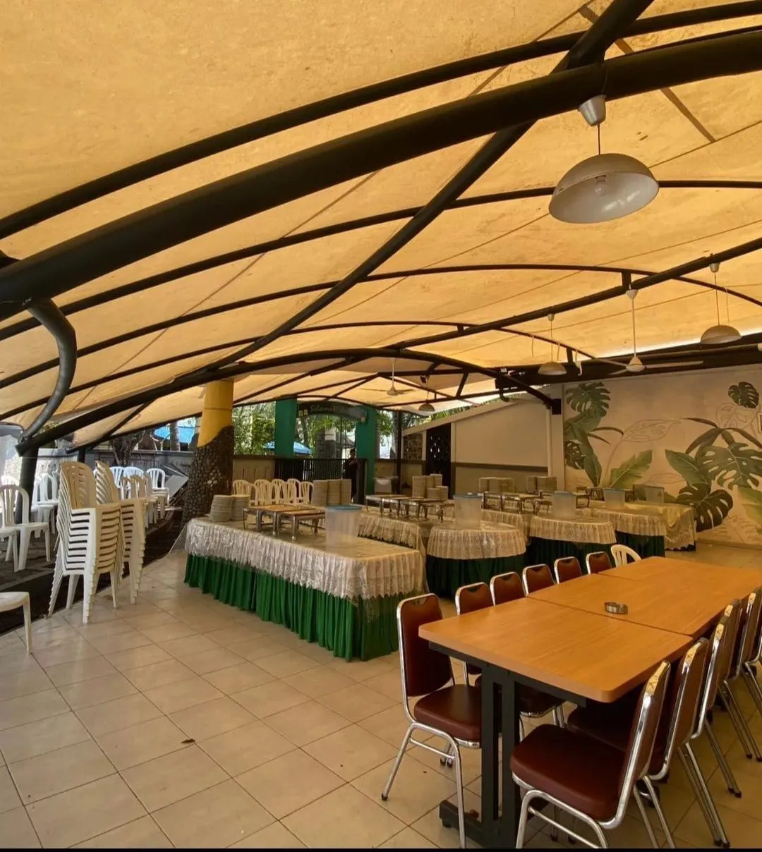 Restoran Simpang Raya Istana Ayam Pop Ancol