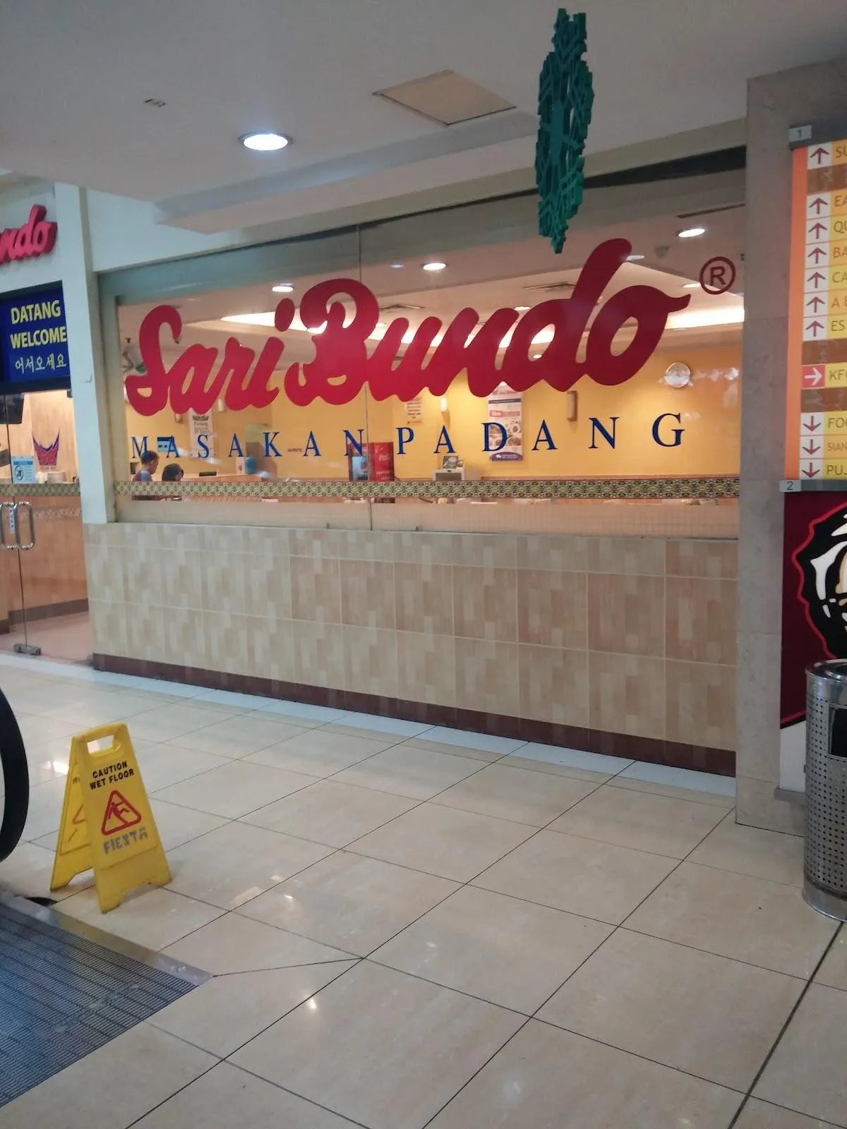 Sari Bundo Mangga Dua Square