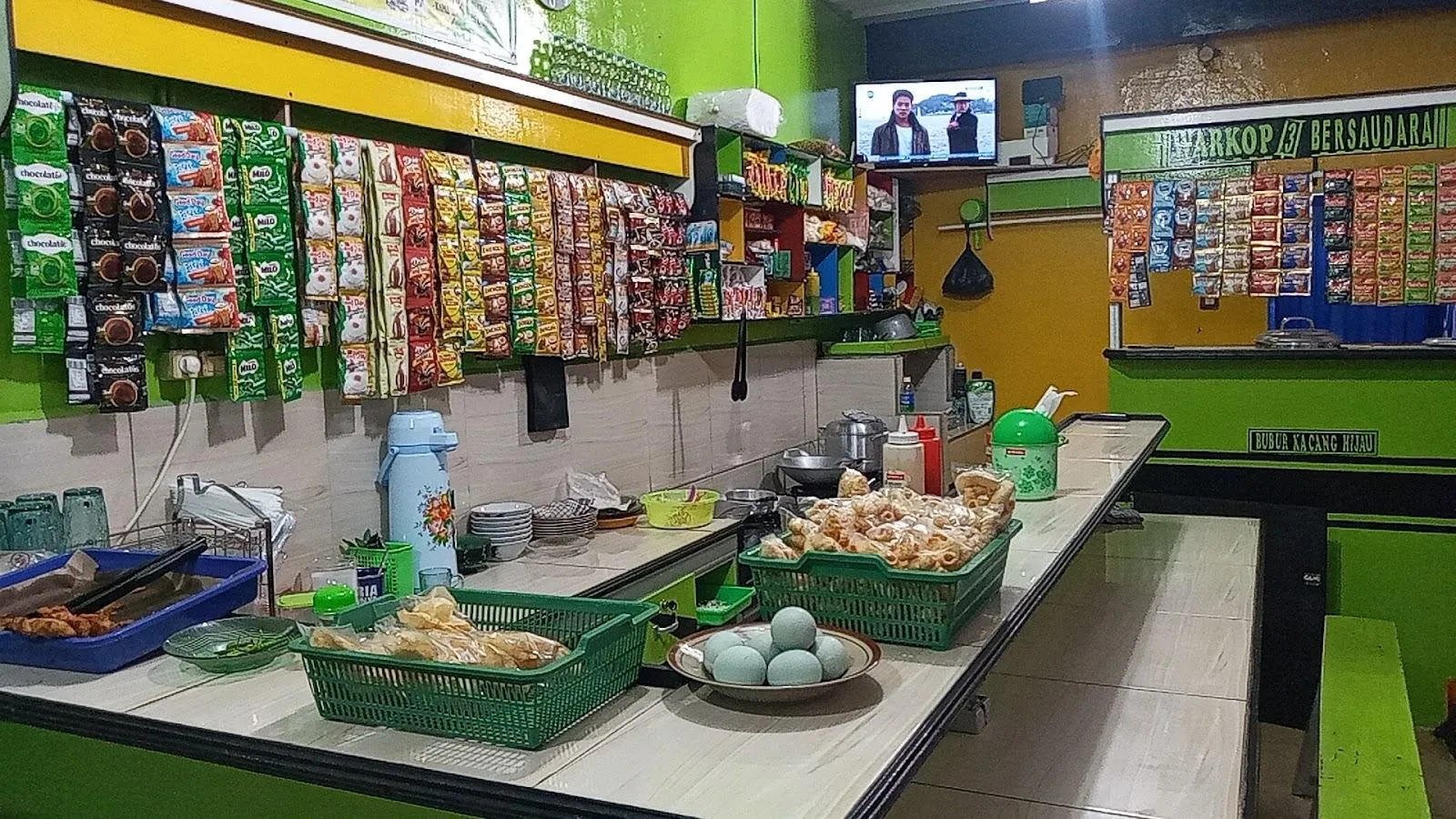Warkop 3 bersaudara (warmindo)