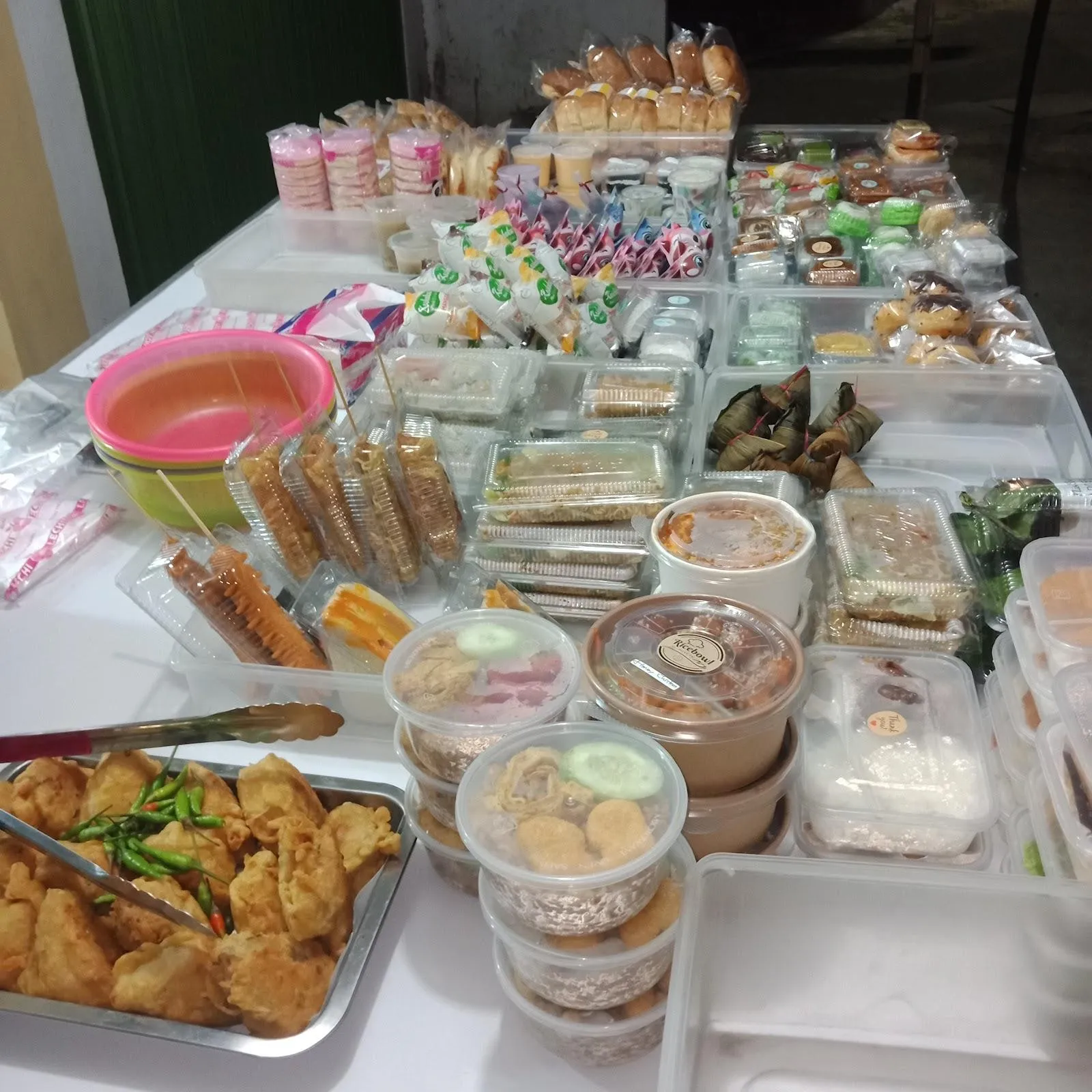 Warung jajan Davina Rasya