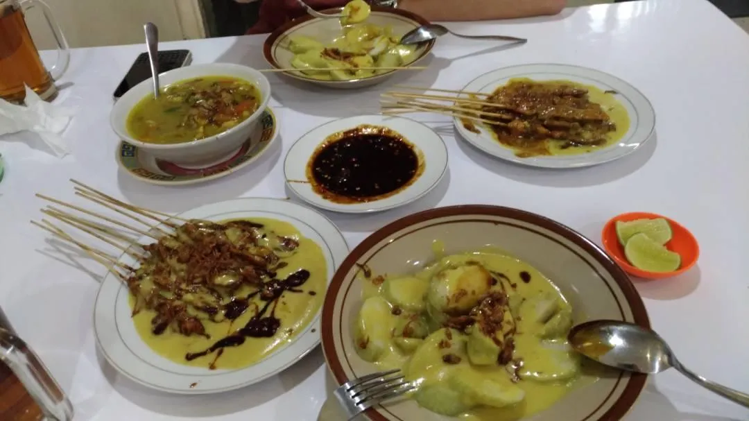 Warung Sate Ayam Margasari Khas Tegal