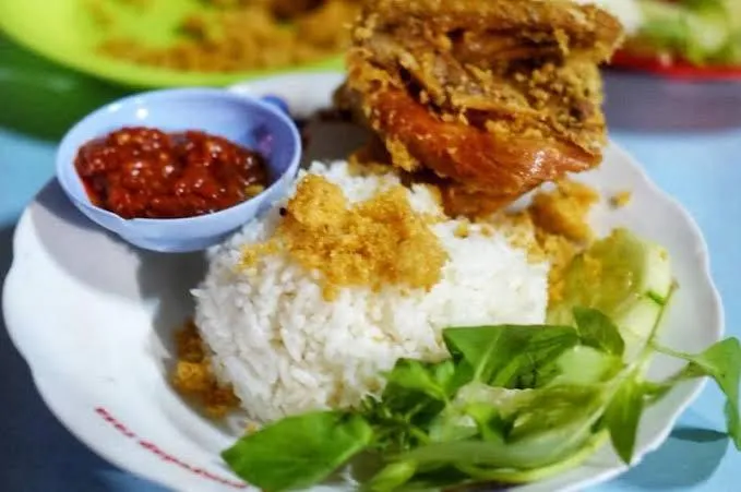 Warung Soto&Lalapan budhe Sri