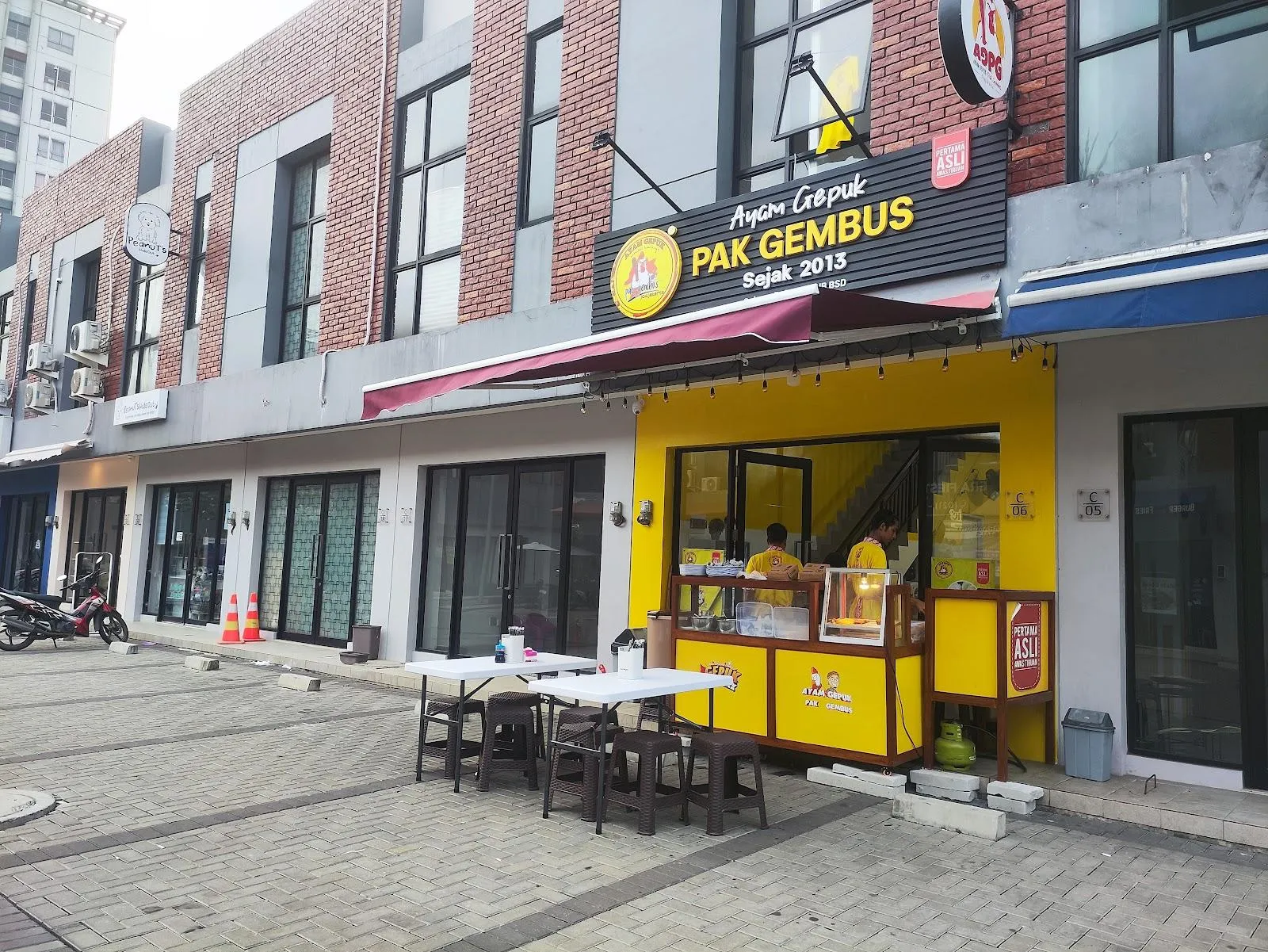 Ayam Pak Gembus YC Hub