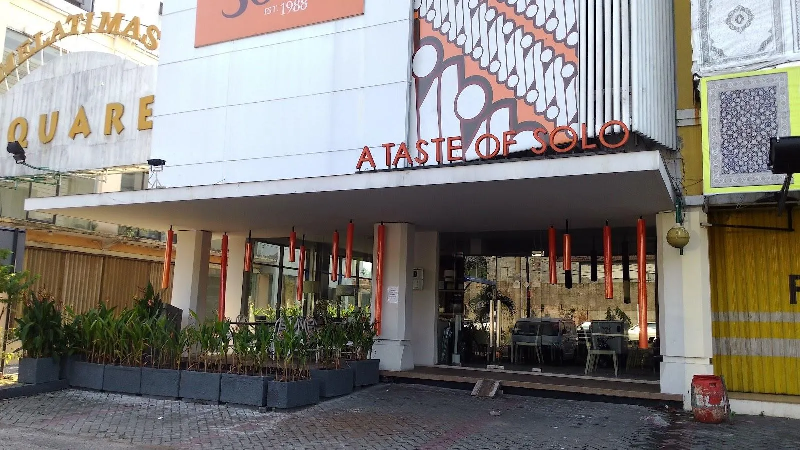 Dapur Solo Lunch Box - Serpong