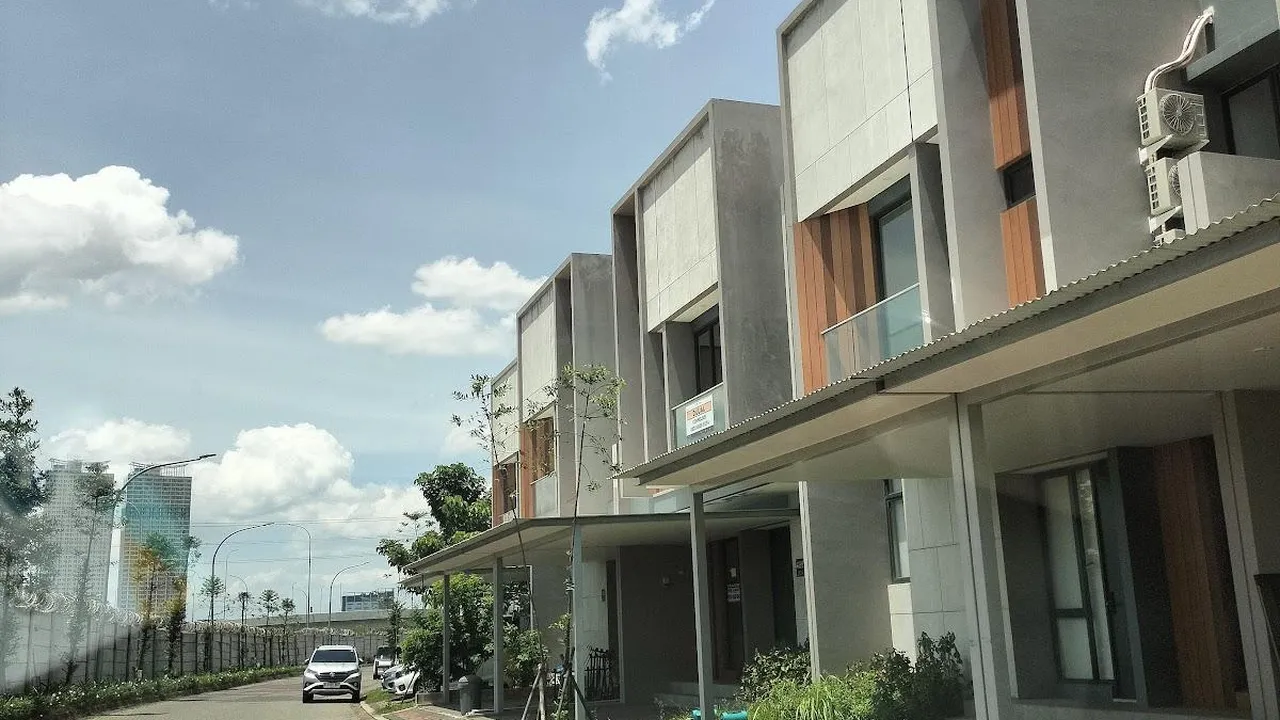 Freja House & Suites BSD City Sinarmas Land
