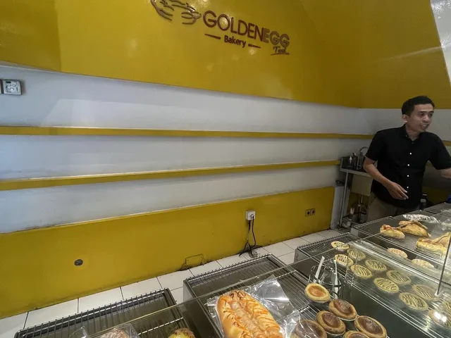 Golden Egg Tart Bakery