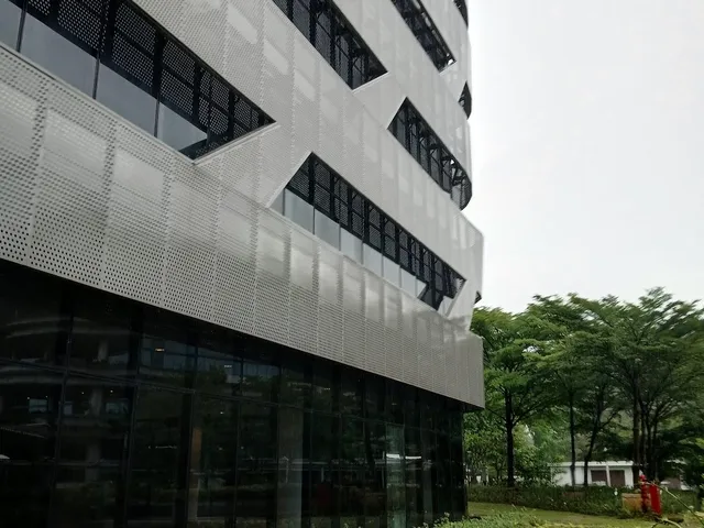 Green Office Park 9