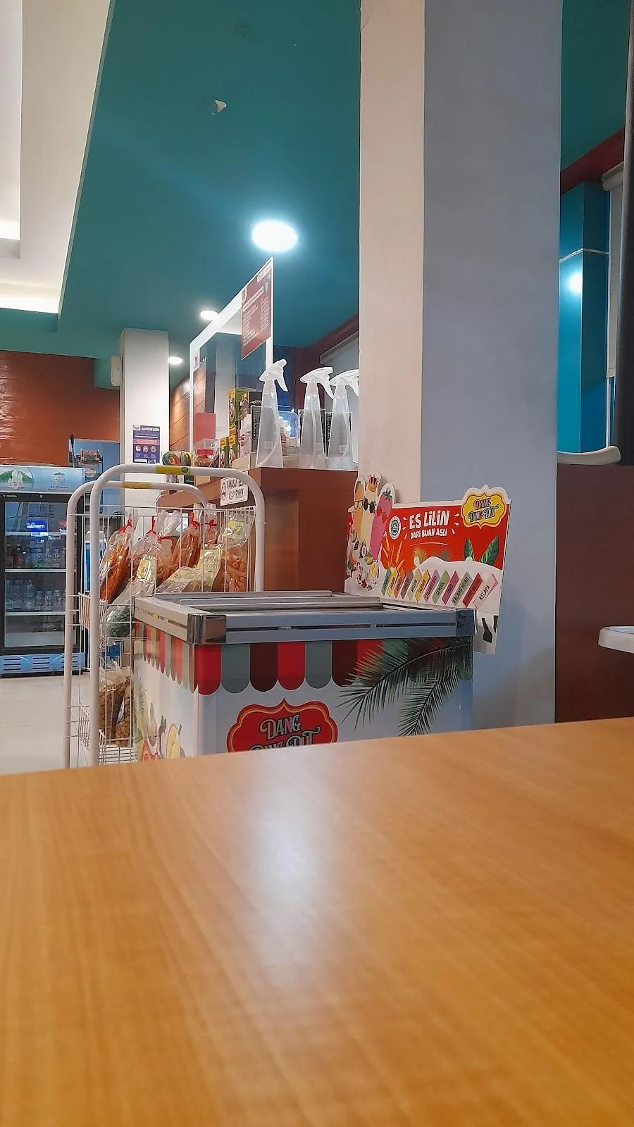 Istana Ayam Pop