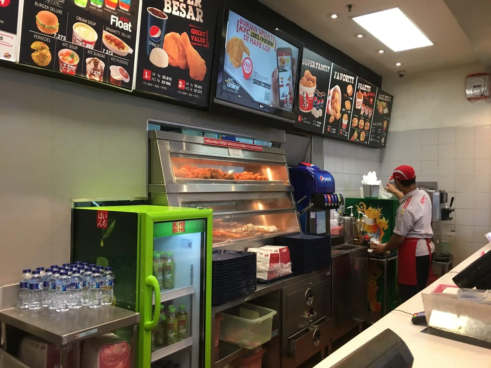 KFC Summarecon Mall Serpong