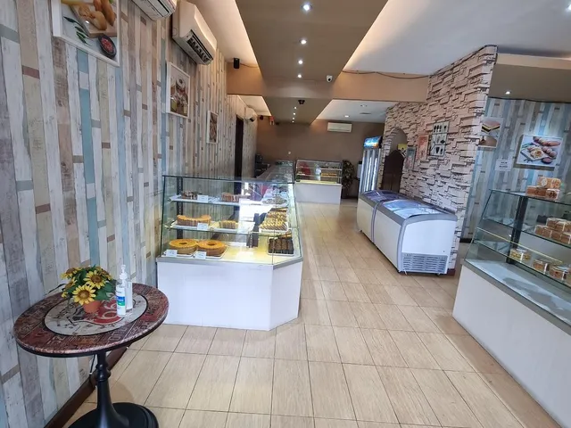 Lucia Cake & Pastel, BSD
