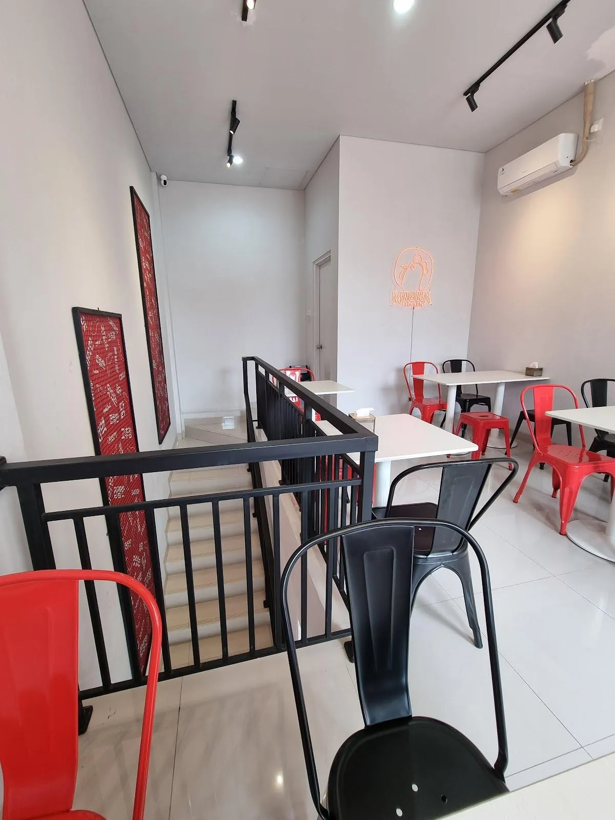 Magna Chicken, BSD