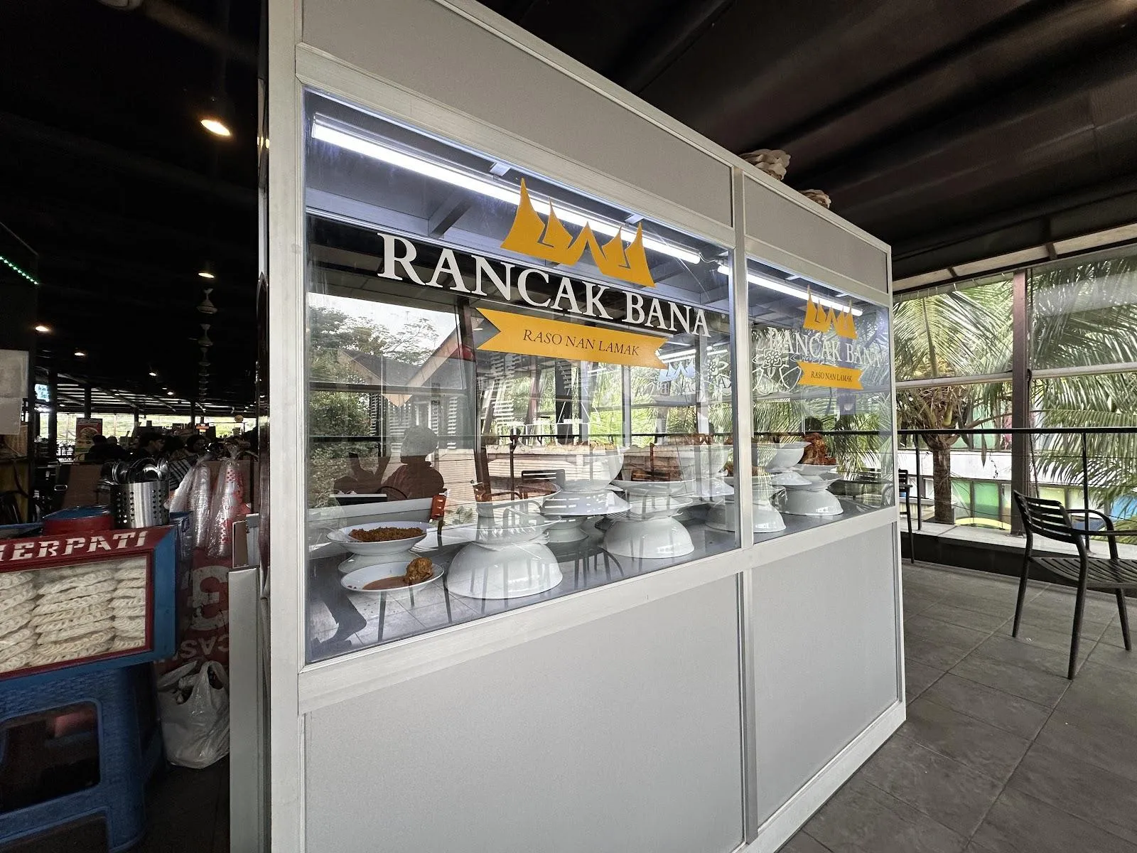 Masakan Padang Rancak Bana