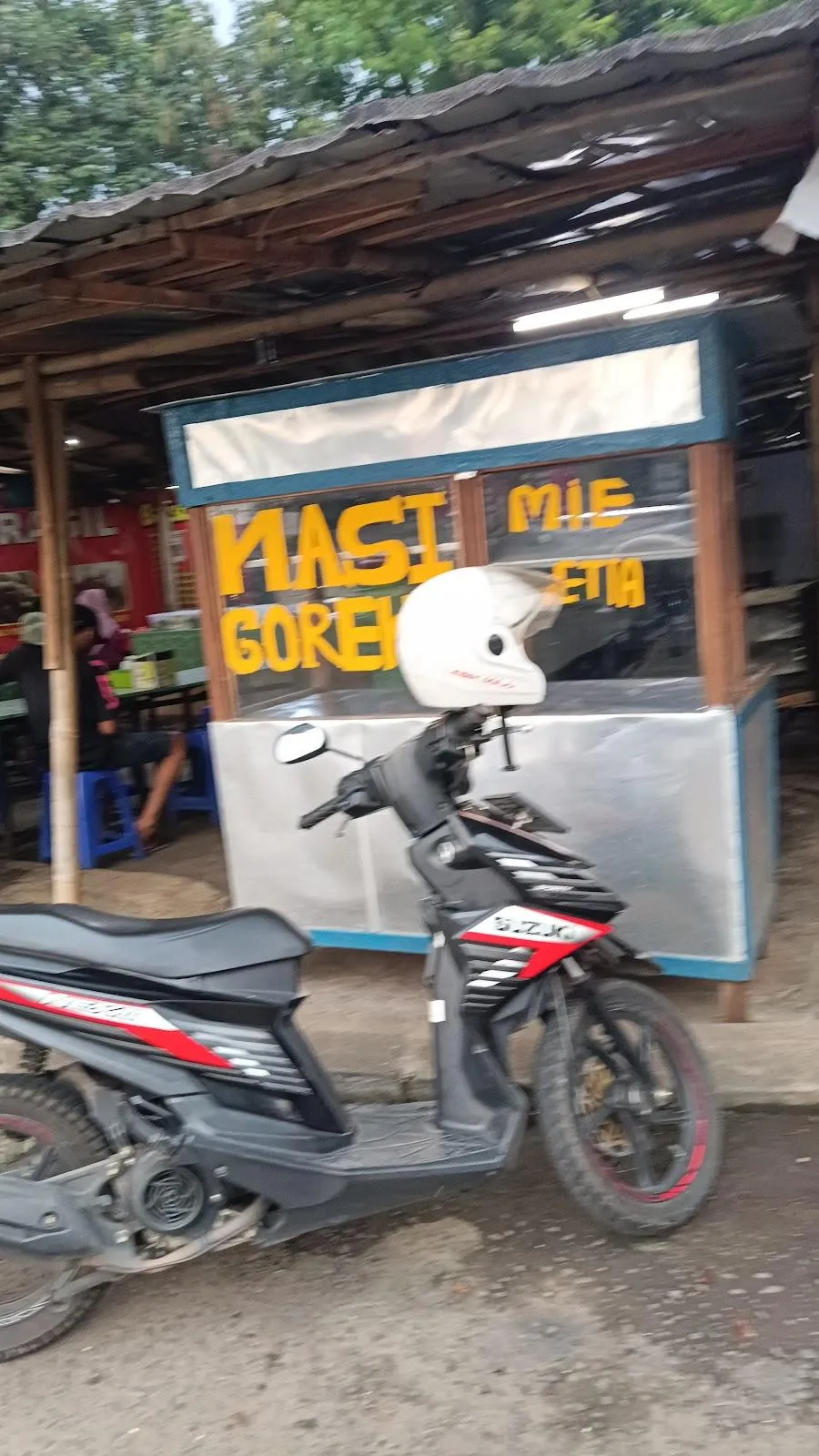 Nasi goreng tresno roso