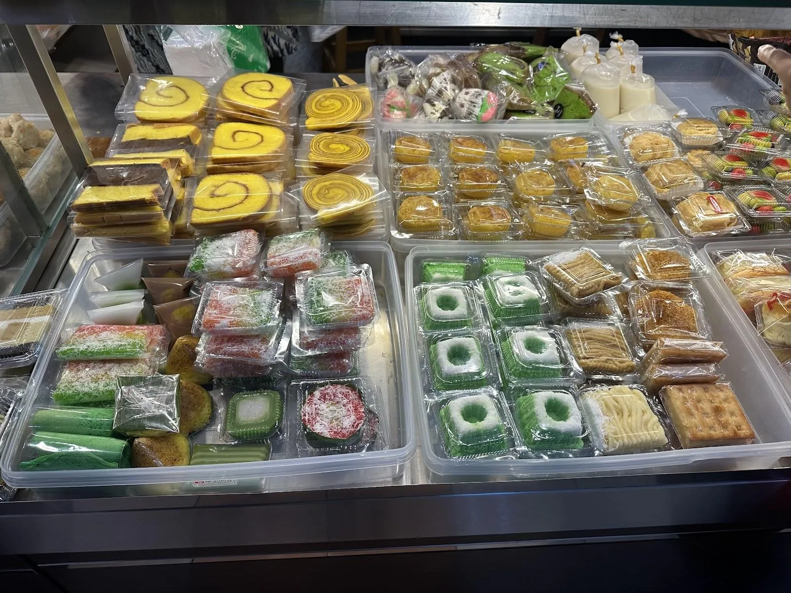 Pastellia Pasar Modern BSD City