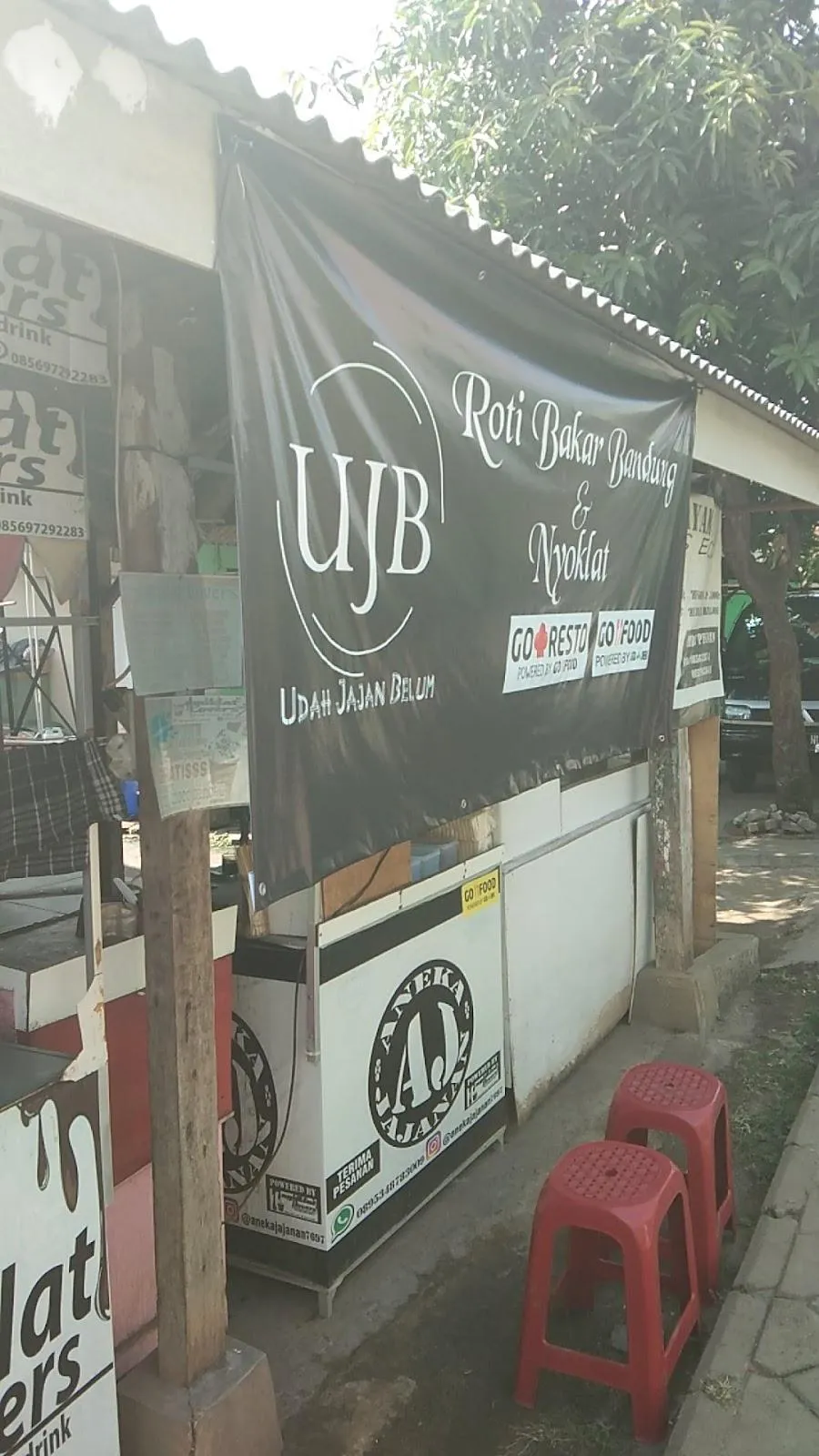 Roti Bakar Bandung Dan Nyoklat By Ujb