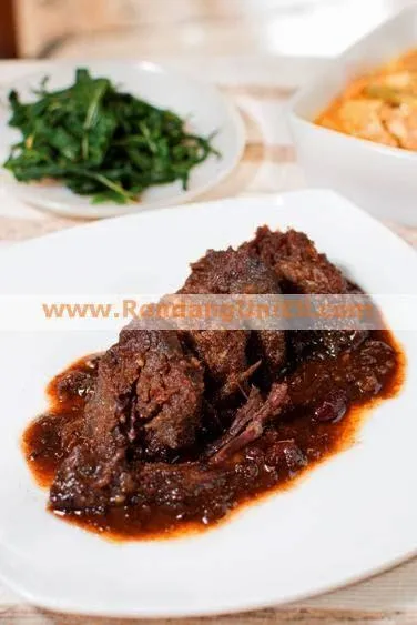 Rendang Uni Eli