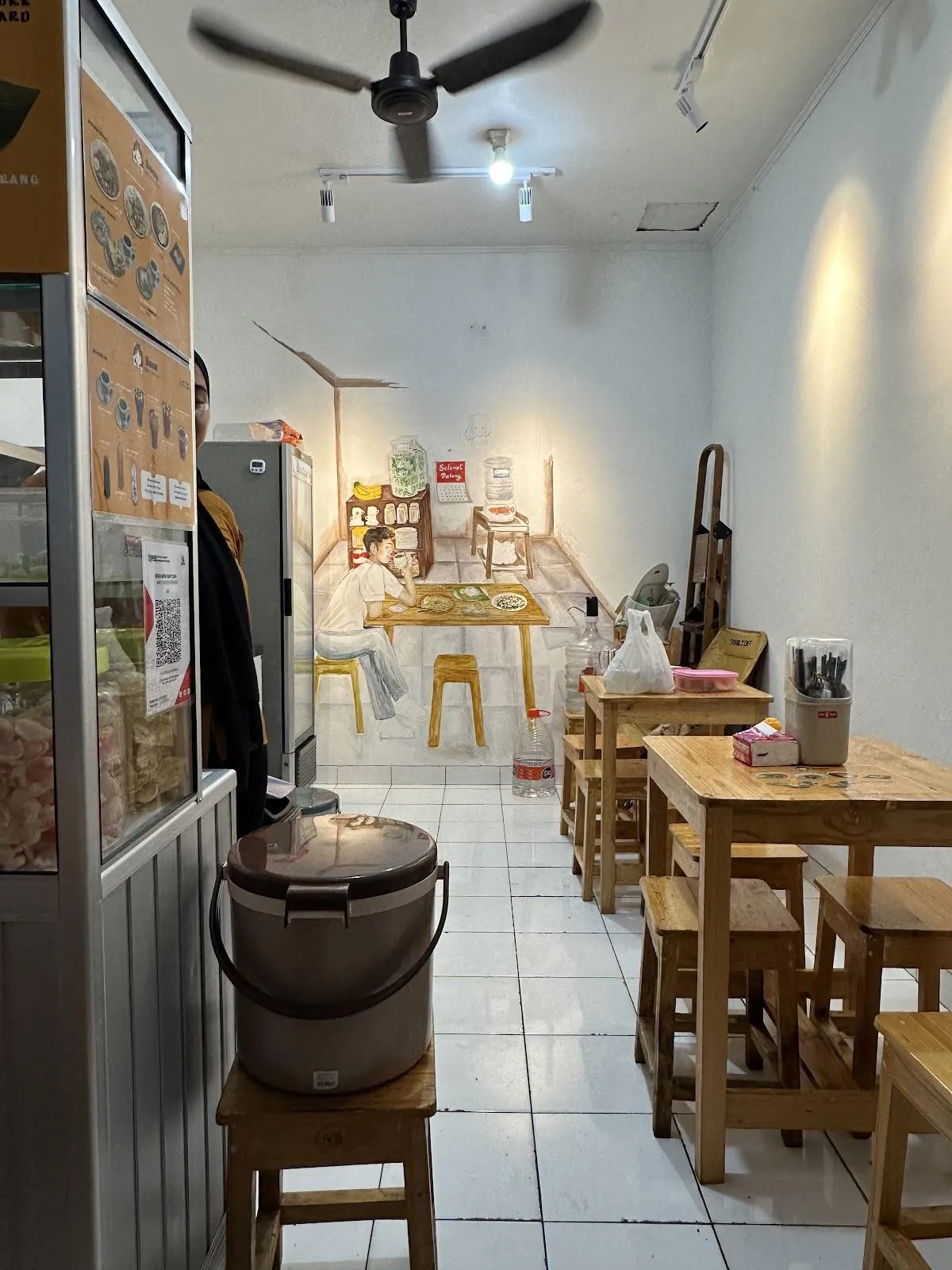 Suen Emie & Kopitiam