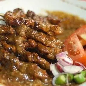 Sate madura cak mukid cilalung