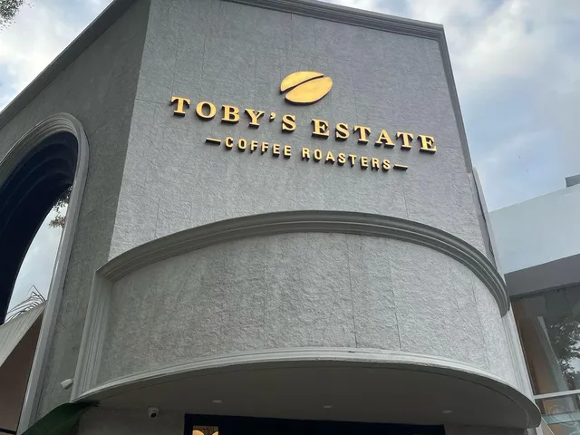 Toby's Estate The Breeze