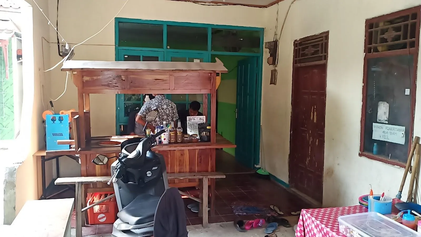 WARUNG BARAYA