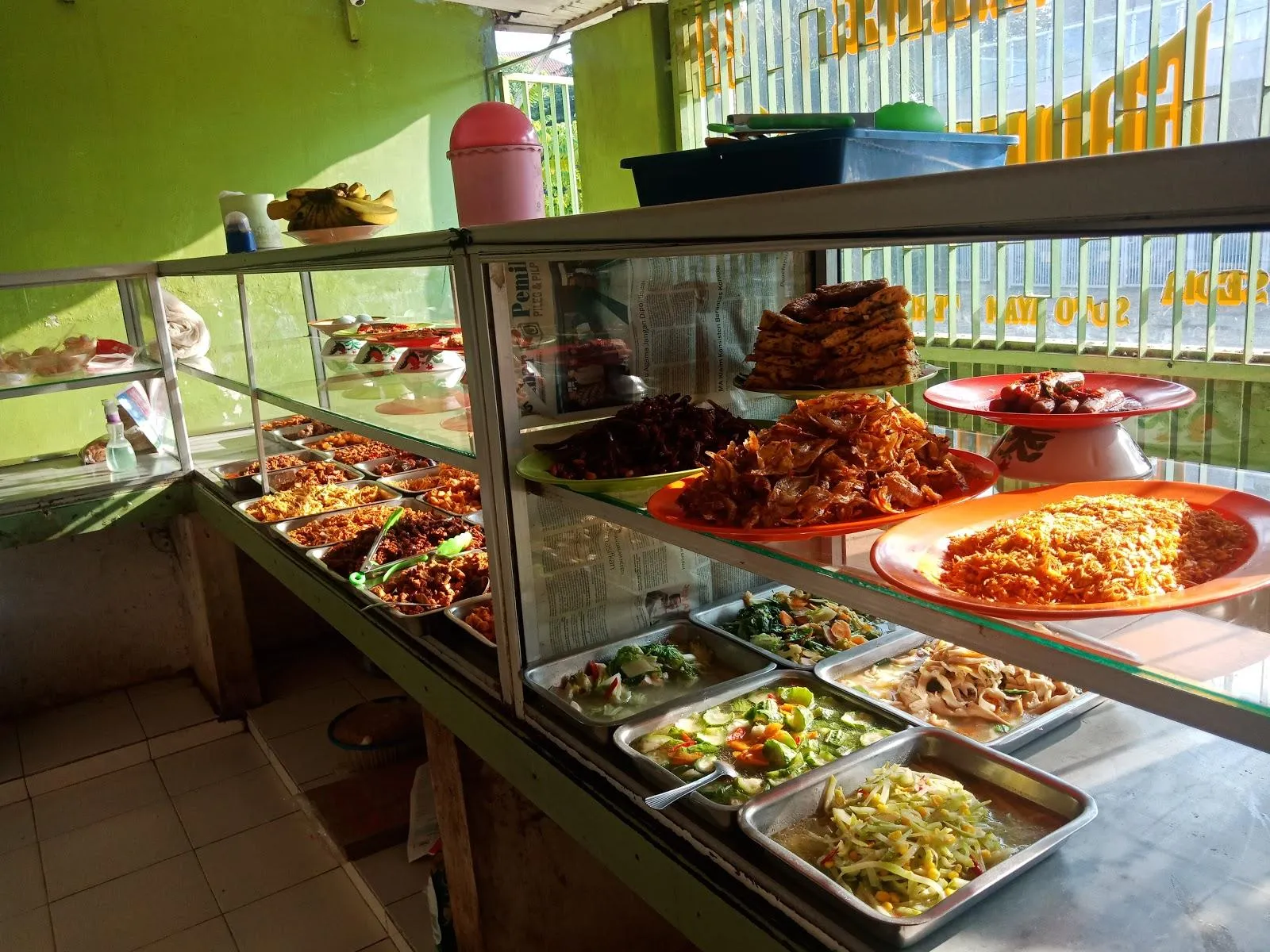 Warteg Gading Bahari