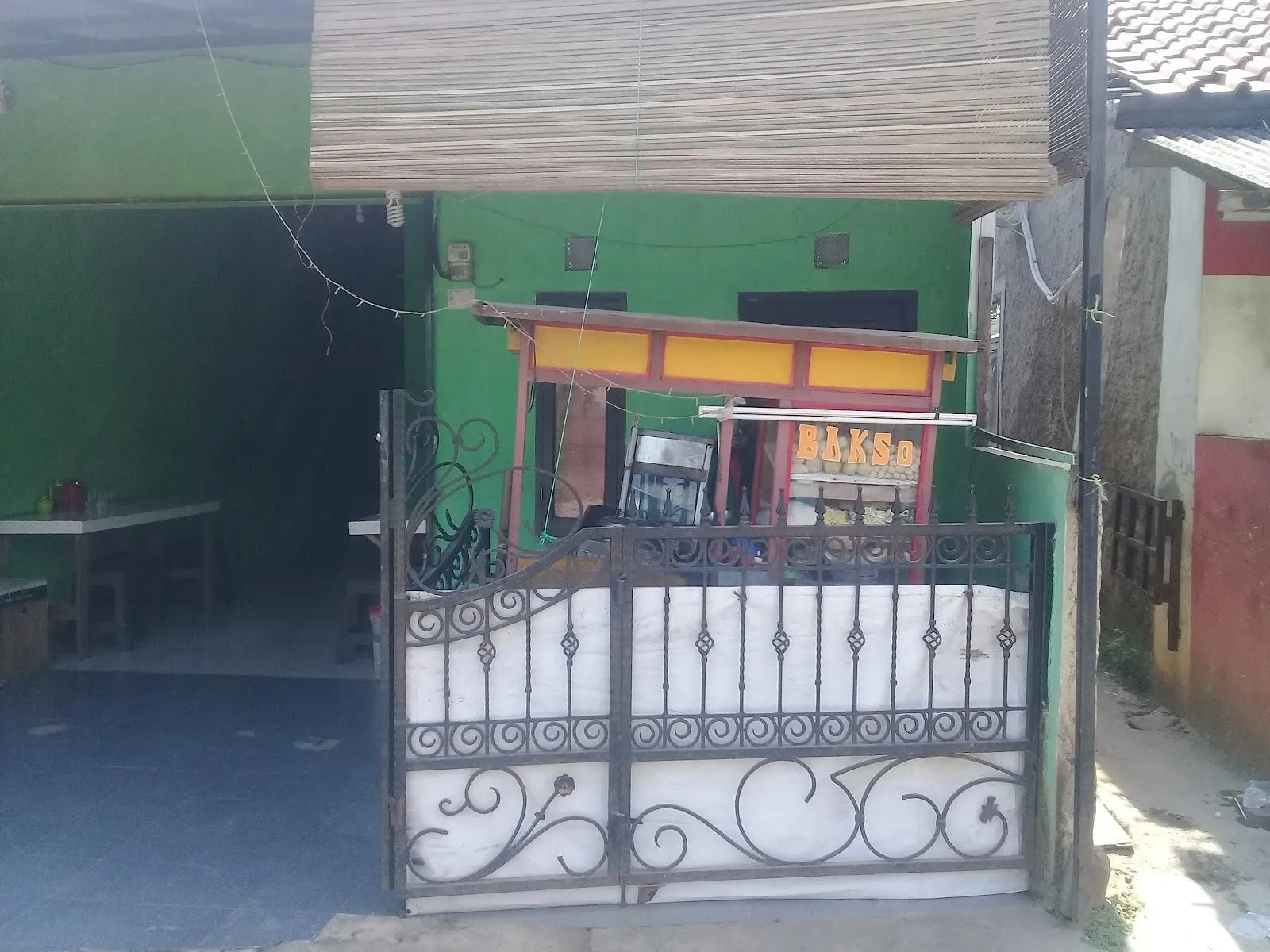 Warung Bakso 80 Bapak'e Yoga.