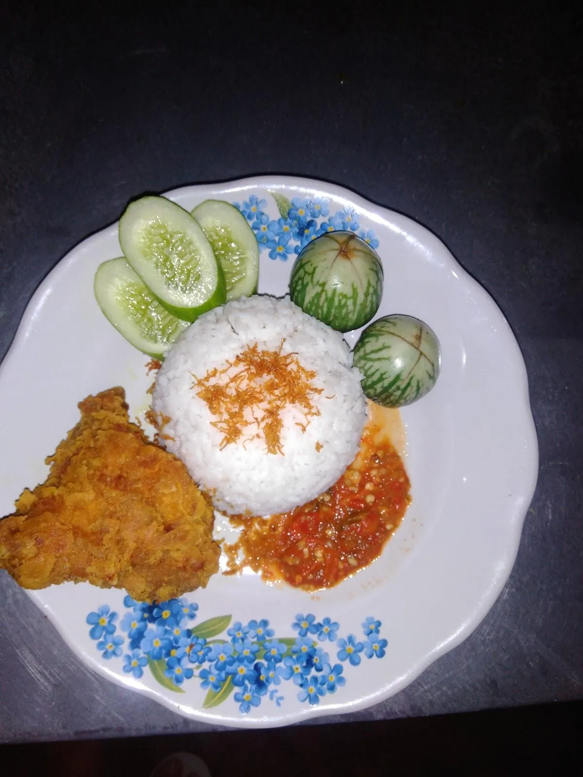 Warung nasi tina cayank