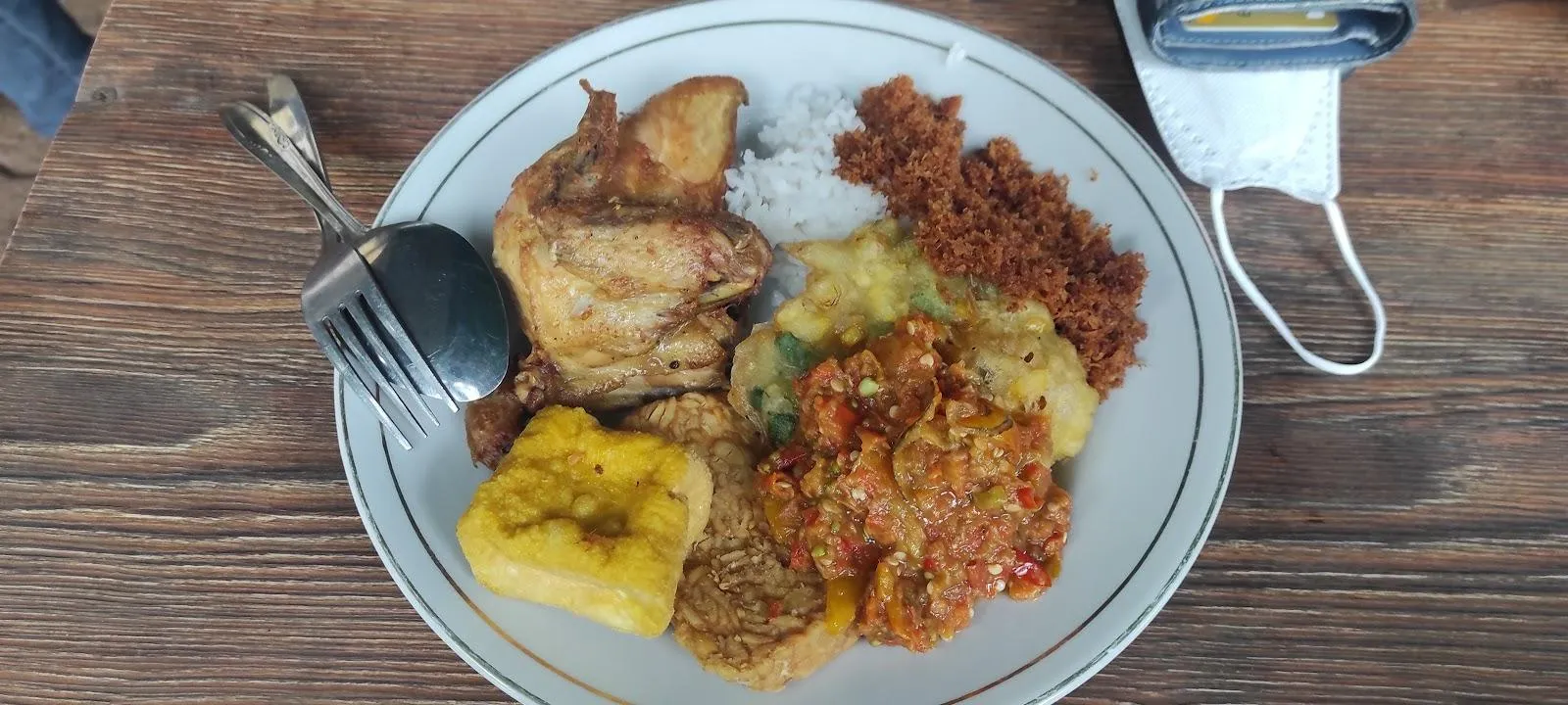 Warung Sunda Sambel Gledek