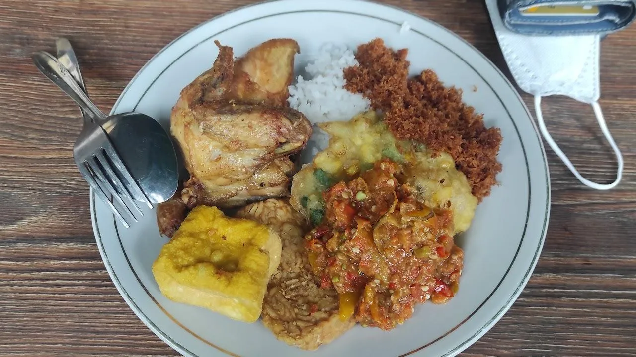 Warung Sunda Sambel Gledek