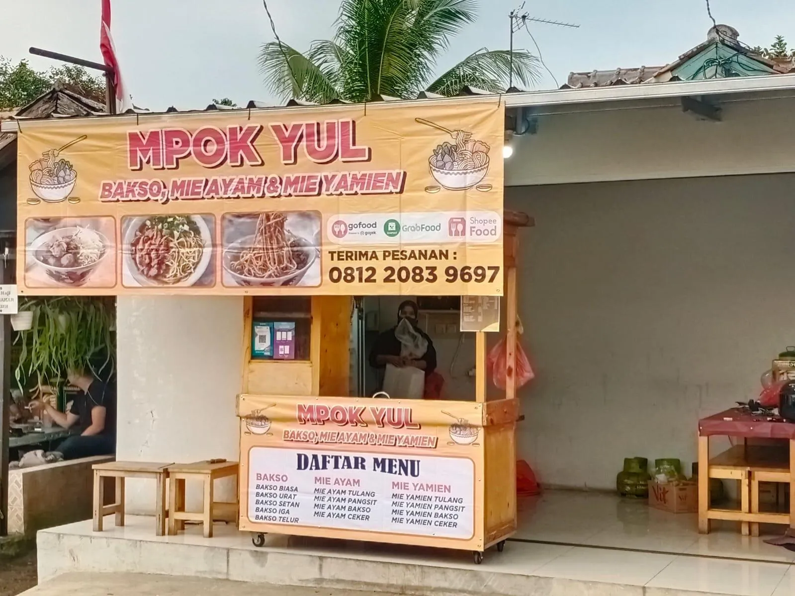 Warung Mie Ayam & Bakso Mpok Yul