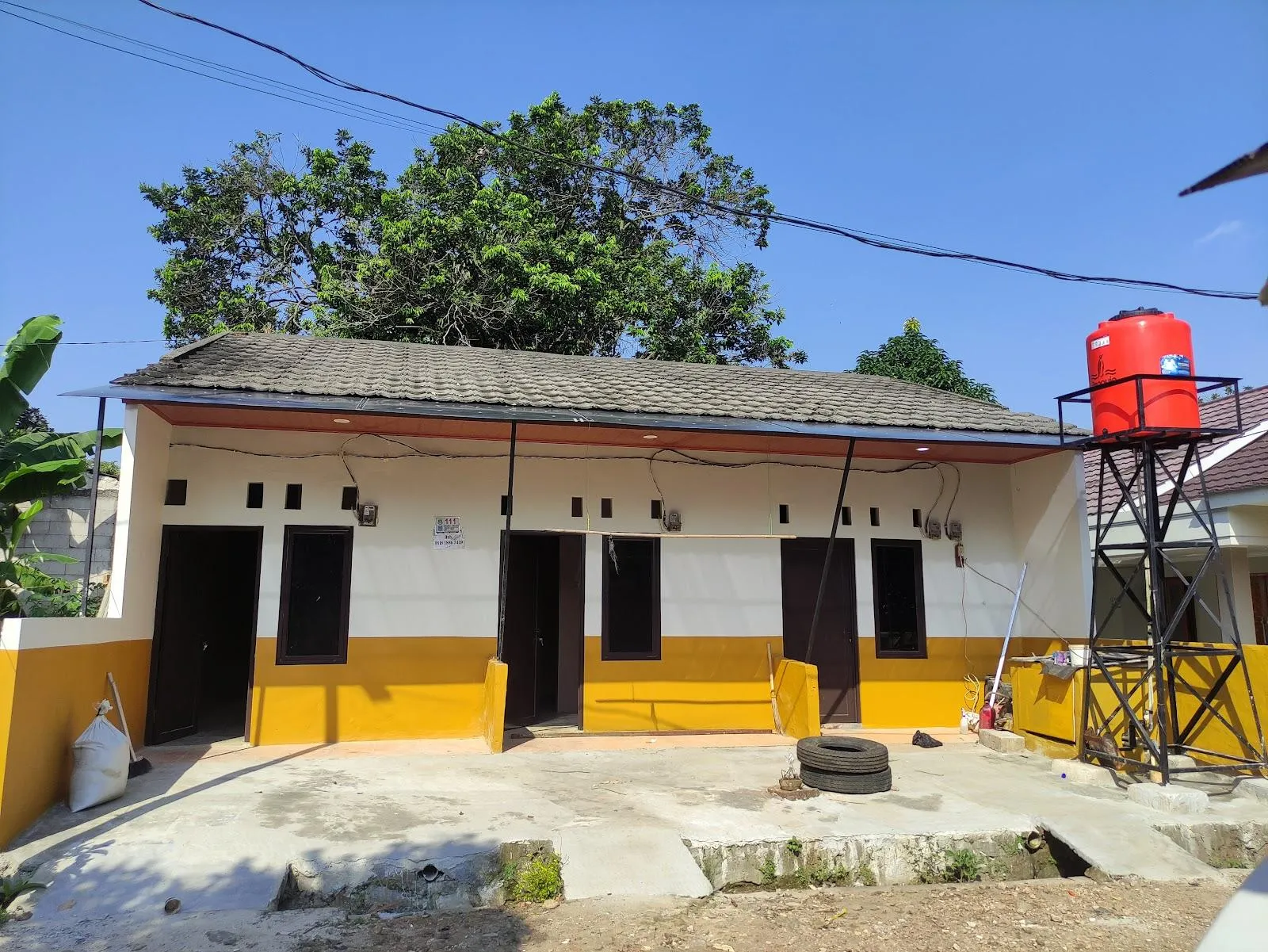 Kontrakan H. Inung