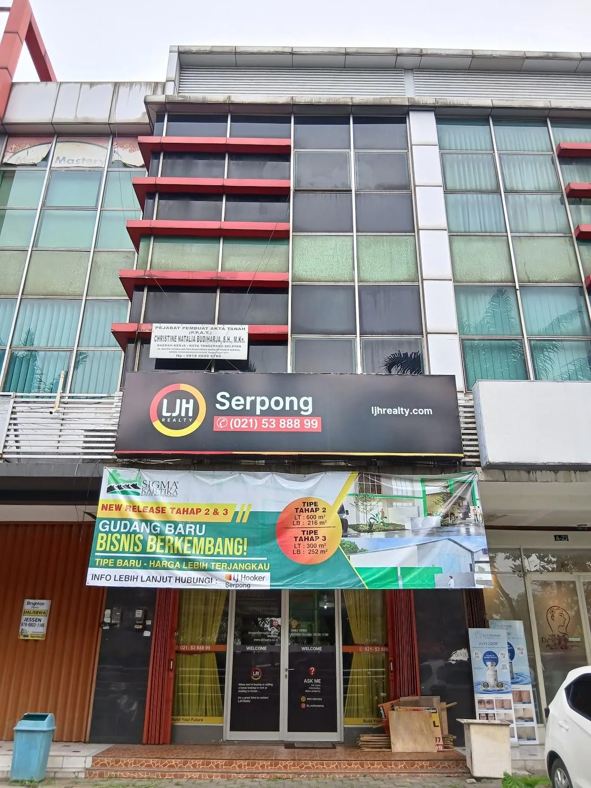 LJH Realty Serpong