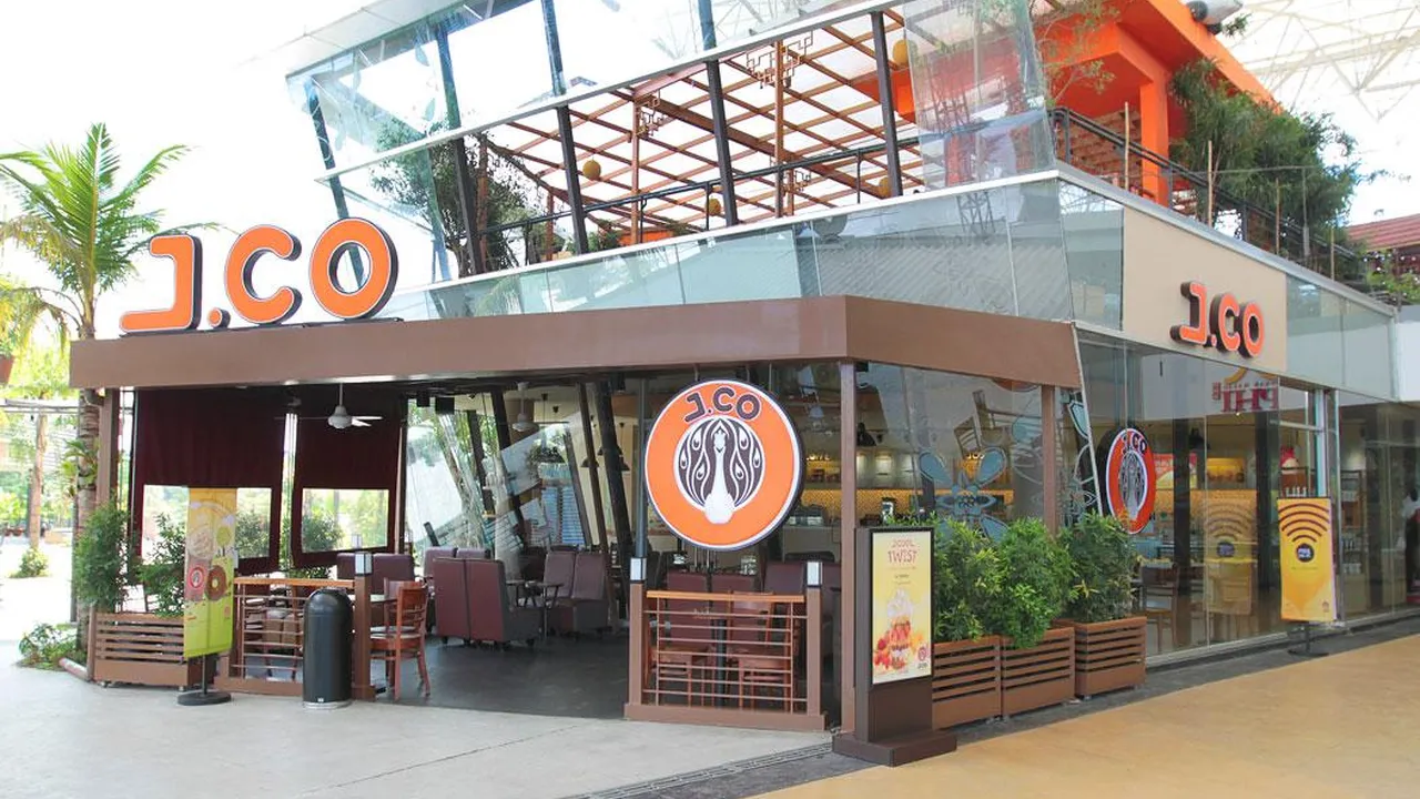 J.CO Donuts & Coffee The Breeze BSD City