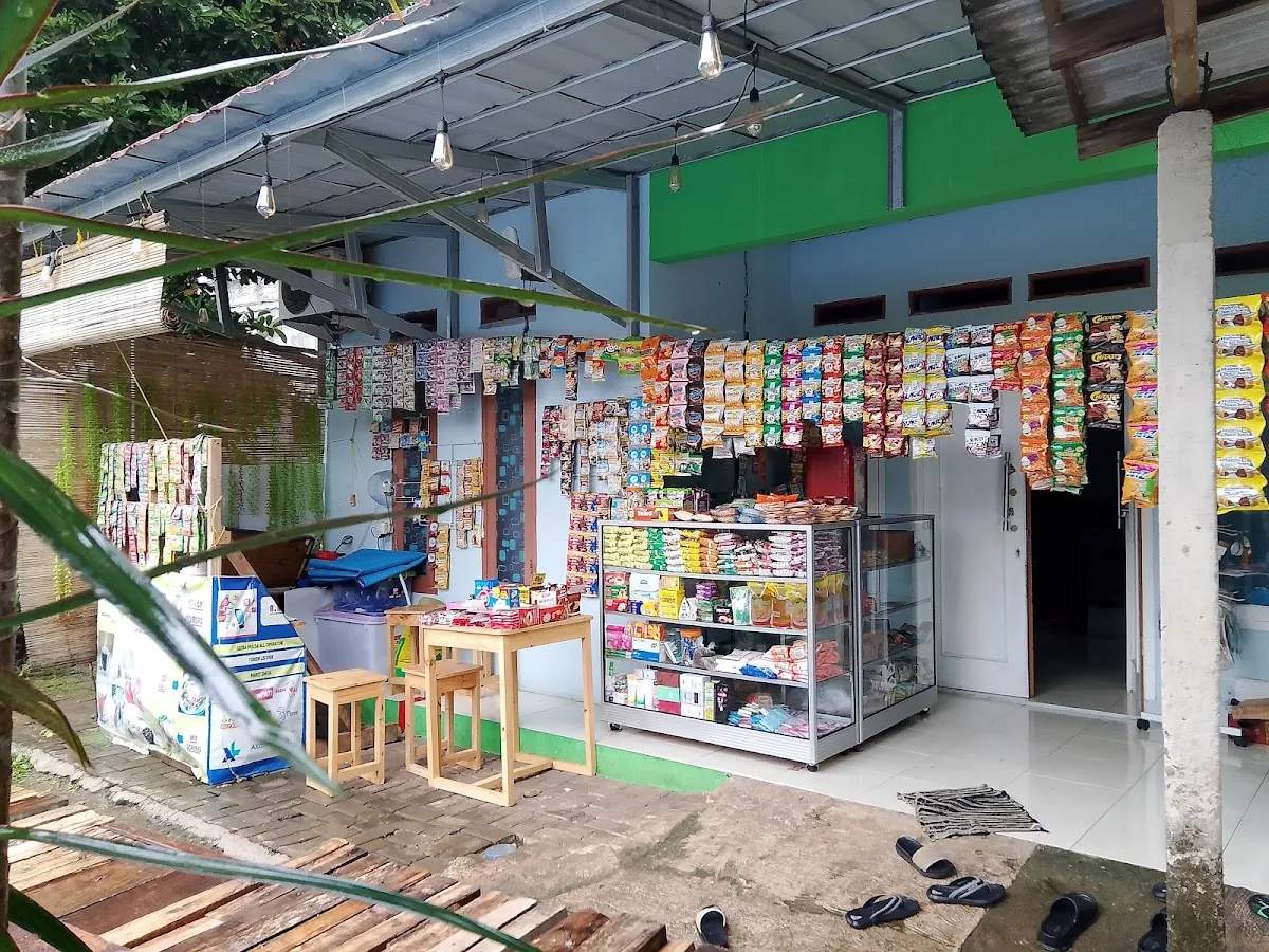 Kedai kopi artomoro