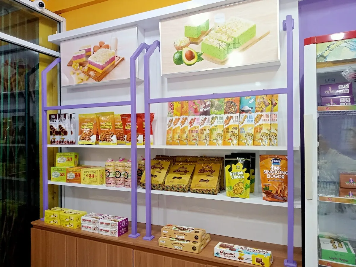 Toko Kue Amanda Perempatan Viktor