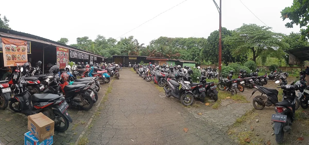 Taman Jajan Bursa Kuliner
